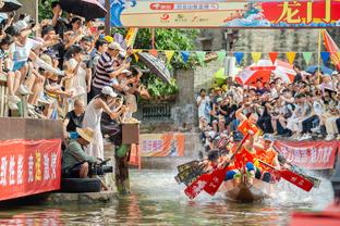 运筹帷幄！李凯尔送出全场最高10助攻另有4分4板 正负值+6